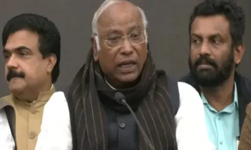 Mallikarjun Kharge: తప్పనిసరి పరిస్థితుల్లోనే- రాజ్యసభ ఛైర్మన్ పై అవిశ్వాస తీర్మానం గురించి ఖర్గే వ్యాఖ్యలు