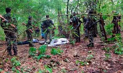 Maoist killed : చత్తీస్ గఢ్ బీజాపూర్ లో ఎన్ కౌంటర్..మావోయిస్టు మృతి