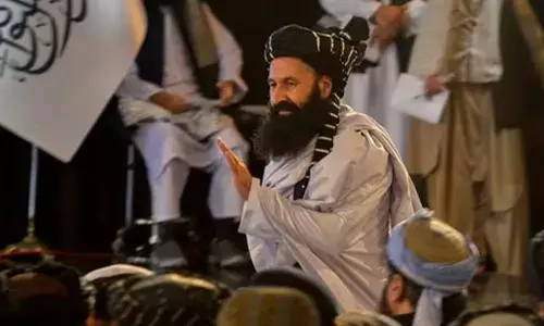 Taliban: ఆఫ్ఘనిస్థాన్‌లో ఆత్మాహుతి దాడి.. తాలిబన్ మంత్రి మృతి