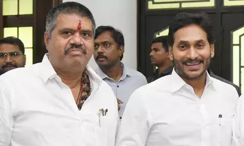 Resignation: మాజీ సీఎం జగన్‌కు ఊహించని షాక్.. పార్టీకి మాజీ మంత్రి రాజీనామా