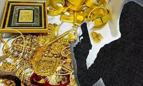 Robbery: నగరంలో భారీ చోరీ.. 2.5 కిలోల బంగారంతో ఉడాయించిన దొంగలు