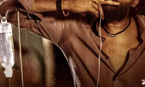 సెలైన్ పెట్టుకుని దర్శనమిచ్చిన టాలీవుడ్ హీరో.. వైరల్‌గా మారిన పోస్ట్
