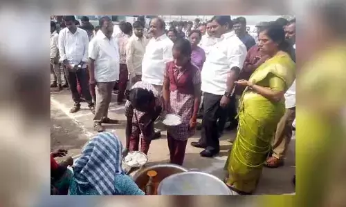 Telangana Food Commission : జక్లేర్ ఉన్నత పాఠశాలలో తెలంగాణ ఫుడ్ సేఫ్టీ కమిషన్ తనిఖీలు