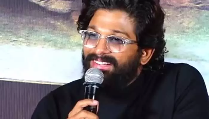 భార్యాబిడ్డలను హత్తుకొని అల్లు అర్జున్ ఎమోషనల్.. మీడియా ఎదుట మరోసారి కీలక వ్యాఖ్యలు భార్యాబిడ్డలను హత్తుకొని అల్లు అర్జున్ ఎమోషనల్.. మీడియా ఎదుట మరోసారి కీలక వ్యాఖ్యలు
