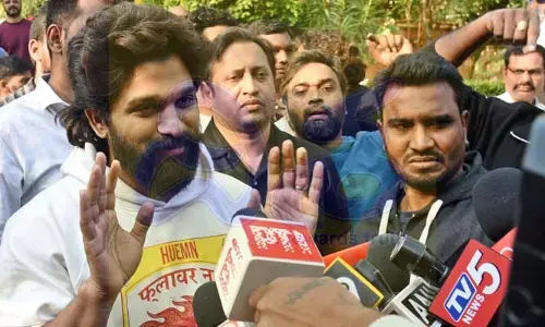Allu Arjun: మళ్లీ మళ్లీ చెబుతున్నా.. క్షమించండి