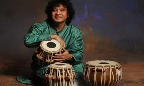 Zakir Hussain: ఆసుపత్రిలో చేరిన జాకీర్ హుస్సేన్