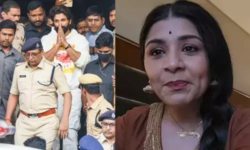 అల్లు అర్జున్ అరెస్ట్ పై వేణు స్వామి భార్య షాకింగ్ కామెంట్స్.. నేను ముందే చెప్పాగా అంటూ..
