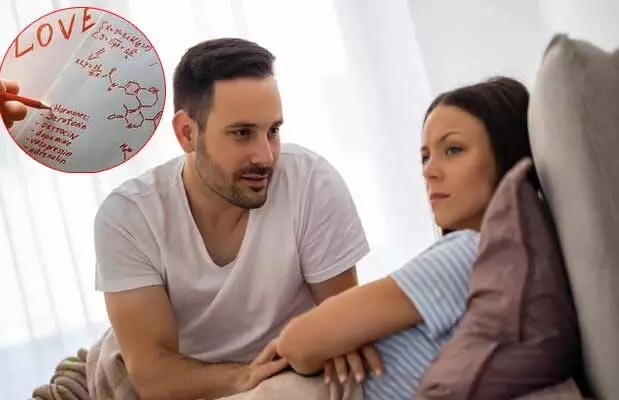 Hormones : భావోద్వేగాల నియంత్రణలో హార్మోన్ల పాత్ర.. ఈ మార్పులకు అవే కారణం! Hormones : భావోద్వేగాల నియంత్రణలో హార్మోన్ల పాత్ర.. ఈ మార్పులకు అవే కారణం!