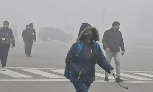 Delhi Air Quality: వరుసగా రెండోరోజు ఢిల్లీలో క్షీణించిన గాలి నాణ్యత