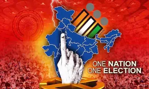 Jamili Bill: ‘జమిలి‘ బిల్లును లోక్‌సభలో ప్రవేశపెట్టిన అర్జన్ రామ్ మేఘవాల్.. విపక్షాల ఆందోళన షురూ