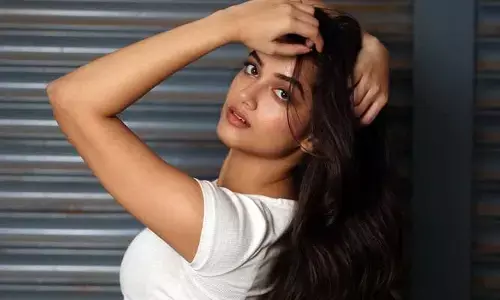 Bhagyashree Borse: లేటెస్ట్ ఫొటోస్‌తో హీట్ పుట్టిస్తున్న బ్యూటీ..