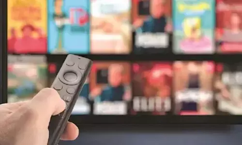 OTT Platforms: ఓటీటీ ప్లాట్‌ఫామ్‌లకు ప్రభుత్వం వార్నింగ్