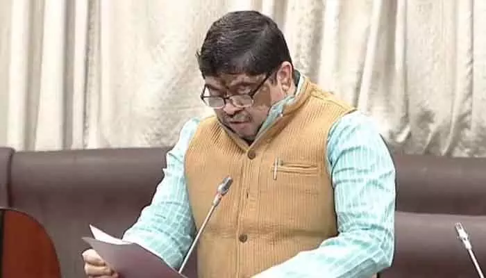 Minister Ponnam : హోంగార్డులకు పోలీసు తరహా హెల్త్ పాలసీ : మంత్రి పొన్నం Minister Ponnam : హోంగార్డులకు పోలీసు తరహా హెల్త్ పాలసీ : మంత్రి పొన్నం