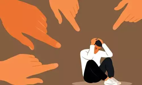 యువకుడి ప్రాణం తీసిన లోన్ యాప్ ఏజెంట్లు