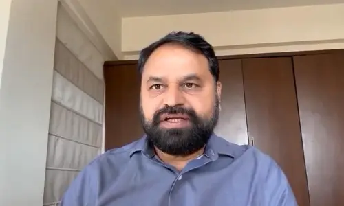 Addanki Dayakar : సంధ్య థియేటర్ అంశంలో బీఆర్ఎస్ ఎటు వైపు? : అద్దంకి దయాకర్