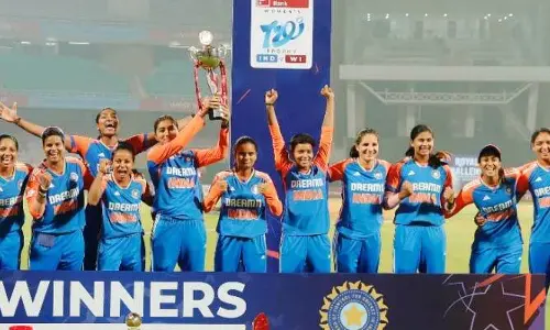 స్మృతి మంధాన, రిచా ఘోష్ విధ్వంసం.. టీ20 సిరీస్ మనదే