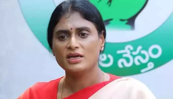 YS Sharmila : అమిత్ షా వ్యాఖ్యల నుంచి ప్రజల దృష్టి మళ్లించేందుకే బీజేపీ రగడ : వైఎస్ షర్మిల YS Sharmila : అమిత్ షా వ్యాఖ్యల నుంచి ప్రజల దృష్టి మళ్లించేందుకే బీజేపీ రగడ : వైఎస్ షర్మిల