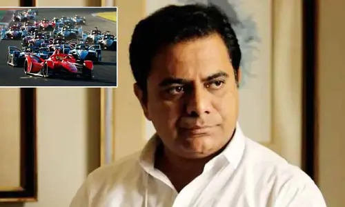 Formula E-Race Case: కేటీఆర్‌పై కేసు నమోదు.. బీఆర్ఎస్ నేతల తర్జనభర్జన!