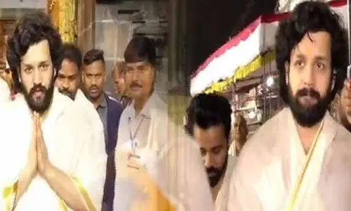 Tirumala: తిరుమల శ్రీవారి సేవలో హీరో అక్కినేని అఖిల్