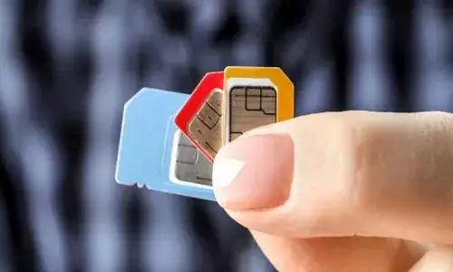 Sim Cards: మీ ఆధార్ కార్డుపై ఎన్ని సిమ్ కార్డులు ఉన్నాయో తెలుసా? ఇలా చెక్ చేసుకోండి