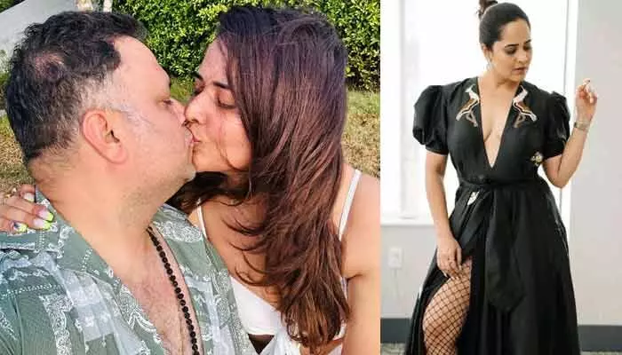 Anasuya: మూడో బిడ్డని కనాలని ఉంది.. కానీ నా భర్త కోపరేట్ చేయట్లేడంటూ అనసూయ కామెంట్స్ Anasuya: మూడో బిడ్డని కనాలని ఉంది.. కానీ నా భర్త కోపరేట్ చేయట్లేడంటూ అనసూయ కామెంట్స్