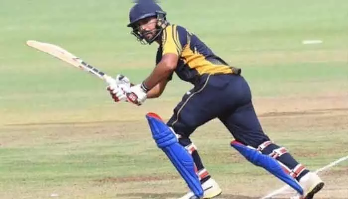 Vijay Hazare Trophy : విజయ హజారే ట్రోఫీలో 35బంతుల్లో అన్మోల్ ప్రీత్ సింగ్ శతకం Vijay Hazare Trophy : విజయ హజారే ట్రోఫీలో 35బంతుల్లో అన్మోల్ ప్రీత్ సింగ్ శతకం