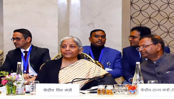 GST Council Meeting: ముగిసిన జీఎస్టీ కౌన్సిల్ సమావేశం.. తీసుకున్న నిర్ణయాలివే..! GST Council Meeting: ముగిసిన జీఎస్టీ కౌన్సిల్ సమావేశం.. తీసుకున్న నిర్ణయాలివే..!