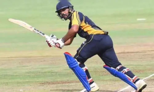 Vijay Hazare Trophy : విజయ హజారే ట్రోఫీలో 35బంతుల్లో అన్మోల్ ప్రీత్ సింగ్ శతకం
