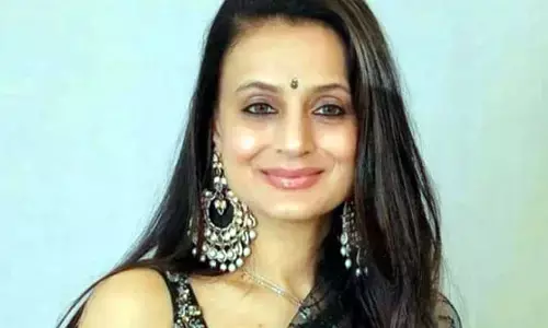 Ameesha Patel: రూ. 100 కోట్లు ఇచ్చిన అలాంటి పాత్రలో నటించను.. డైరెక్టర్‌కు గట్టి కౌంటర్ ఇచ్చిన హీరోయిన్