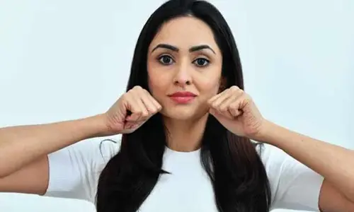 Face yoga : ఐదు నిమిషాలు చేస్తే చాలు .. మీ ముఖ సౌందర్యం పెరుగుతుంది !
