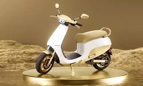 Ola S1 Pro Sona: కస్టమర్లకు ఓలా బంపర్ ఆఫర్.. సెల్ఫీతో కొత్త స్కూటర్ గెలుచుకునే ఛాన్స్..!