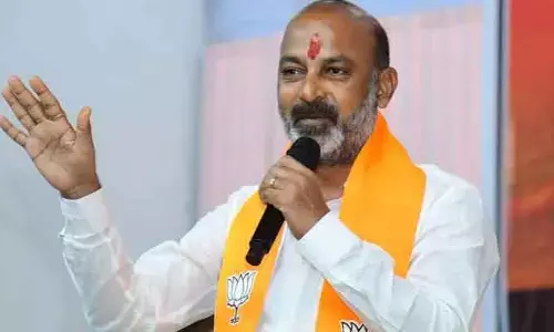 HYD MLC: ఓటేయబోయే కార్పొరేటర్లకు బండి సంజయ్ సంచలన పిలుపు