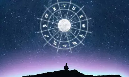 Astrology: 2025 జనవరి 1న శక్తివంతమైన యోగాలు.. ఆ రాశుల వారికీ పట్టిందల్లా బంగారమే!