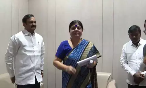 Congress: అల్లు అర్జున్ మామను కలిసేందుకు ఇష్టపడని తెలంగాణ కాంగ్రెస్ ఇంచార్జ్