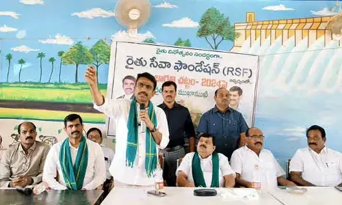 భూ భారతిలో 11 వేల మంది విలేజ్ అడ్మినిస్ట్రేషన్ల నియామకం
