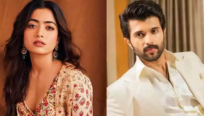 Vijay-Rashmika: మరోసారి అడ్డంగా దొరికిపోయిన విజయ్-రష్మిక.. ట్రెండింగ్లోకి వచ్చేసిన వీడియో Vijay-Rashmika: మరోసారి అడ్డంగా దొరికిపోయిన విజయ్-రష్మిక.. ట్రెండింగ్లోకి వచ్చేసిన వీడియో