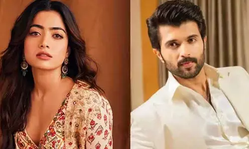 Vijay-Rashmika: మరోసారి అడ్డంగా దొరికిపోయిన విజయ్-రష్మిక.. ట్రెండింగ్‌లోకి వచ్చేసిన వీడియో