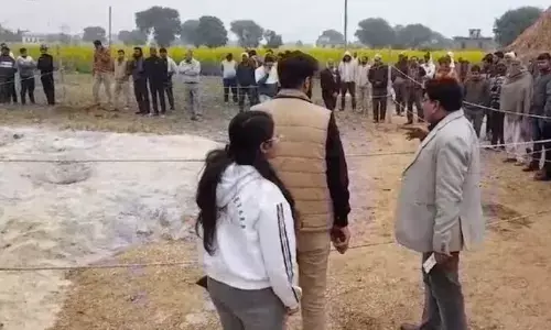 Rajasthan: 700 అడుగుల బోరుబావిలో పడిన బాలిక.. హుక్ టెక్నిక్ ద్వారా రెస్క్యూ ఆపరేషన్