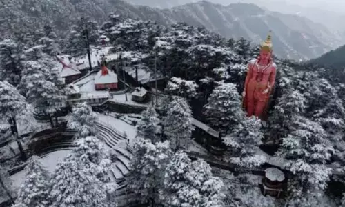 Himachal : హిమాచల్ లో పొగమంచు ఎఫెక్ట్.. 223 రోడ్లు మూసివేత