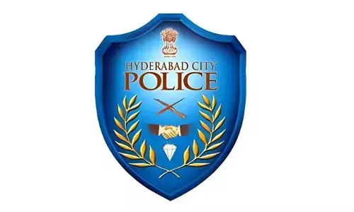 Sandhya Theatre Incident: తప్పుడు ప్రచారాలు చేస్తే కఠిన చర్యలు.. పోలీస్ శాఖ హెచ్చరికలు