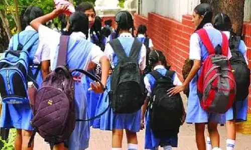 School Holidays:విద్యార్థులకు అలర్ట్.. సంక్రాంతి సెలవుల్లో మార్పులు