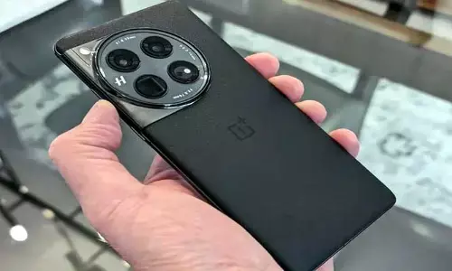 Oneplus: వన్‌ప్లస్ కీలక నిర్ణయం.. ఆ ఫోన్ పై భారీ డిస్కౌంట్..!