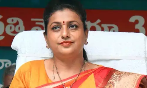 ‘కూటమి ప్రభుత్వానికి వడ్డీతో సహా చెల్లిస్తాం’.. మాజీ మంత్రి రోజా సంచలన వ్యాఖ్యలు