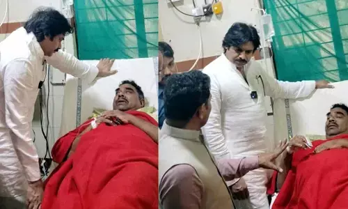 కడప రిమ్స్‌కు పవన్ కల్యాణ్.. గాలివీడు ఎంపీడీవోకు పరామర్శ