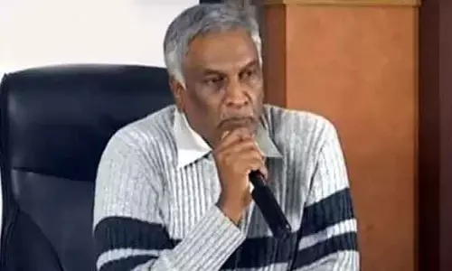 Tammareddy Bharadwaja : నటీనటులకు సామాజిక బాధ్యత అవసరం : నిర్మాత, దర్శకుడు తమ్మారెడ్డి కామెంట్స్