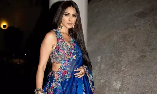 Mrunal Thakur: గార్జియస్ లుక్‌లో సీతారామం బ్యూటీ.. వావ్ అంటున్న నెటిజన్లు