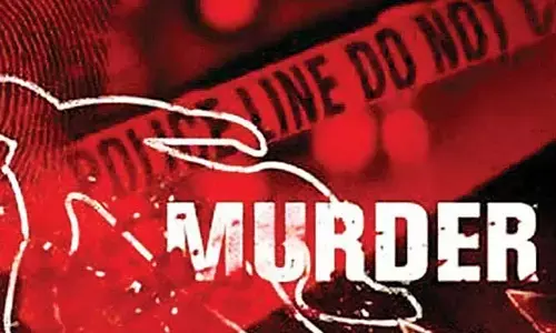 Murder : ప్రైవేట్ వీడియోలతో గర్ల్ ఫ్రెండ్‌కి బెదిరింపులు.. స్నేహితుడిని కడతేర్చిన మైనర్