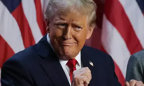H-1B  visa: ‘హెచ్-1బీ’ వీసా వివాదం ముగిసినట్టేనా.. ట్రంప్ ప్రకటనతో మారిన సీన్!