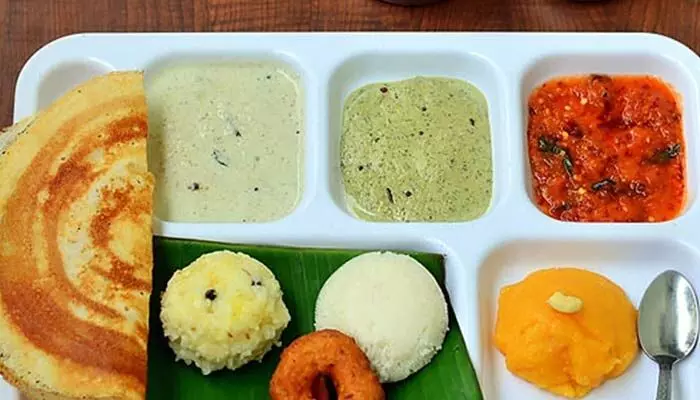 Breakfast: ఉదయం పూట పొరపాటున కూడా ఈ టిఫిన్స్ తినకండి..! Breakfast: ఉదయం పూట పొరపాటున కూడా ఈ టిఫిన్స్ తినకండి..!