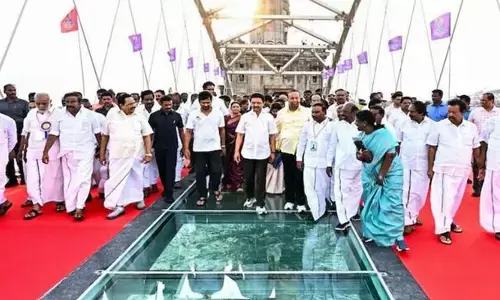 Glass Bridge: దేశంలోనే తొలి గాజు వంతెన.. ఎక్కడంటే?